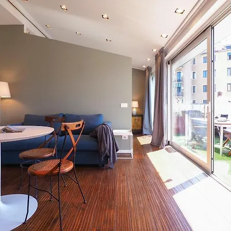 Apartament Contempora - Attic With Terrace In The Heart Of Porta Romana *