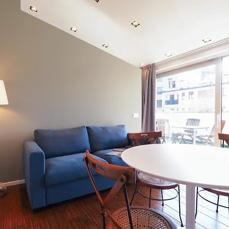 Contempora - Attic With Terrace In The Heart Of Porta Romana Apartament *