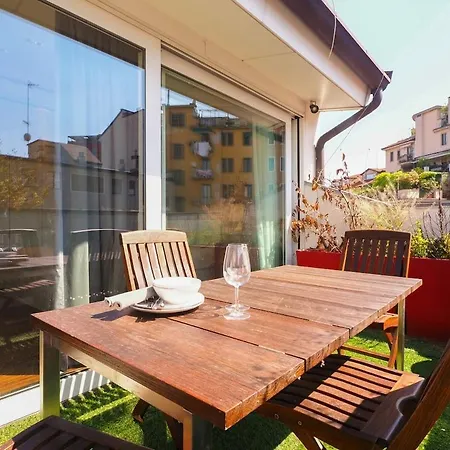 Apartament Contempora - Attic With Terrace In The Heart Of Porta Romana *