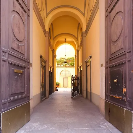 Contempora - Attic With Terrace In The Heart Of Porta Romana * Mediolan